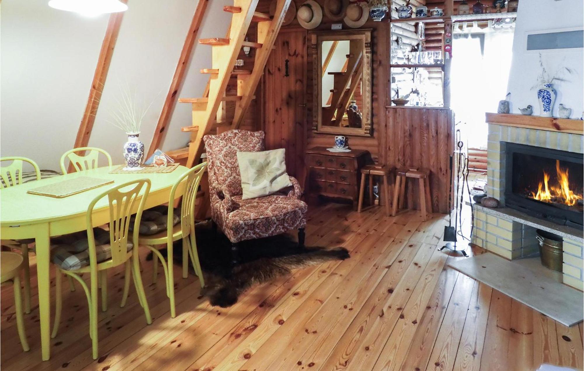 Lovely Home In Mragowo With Kitchenette Kosewo  Dış mekan fotoğraf